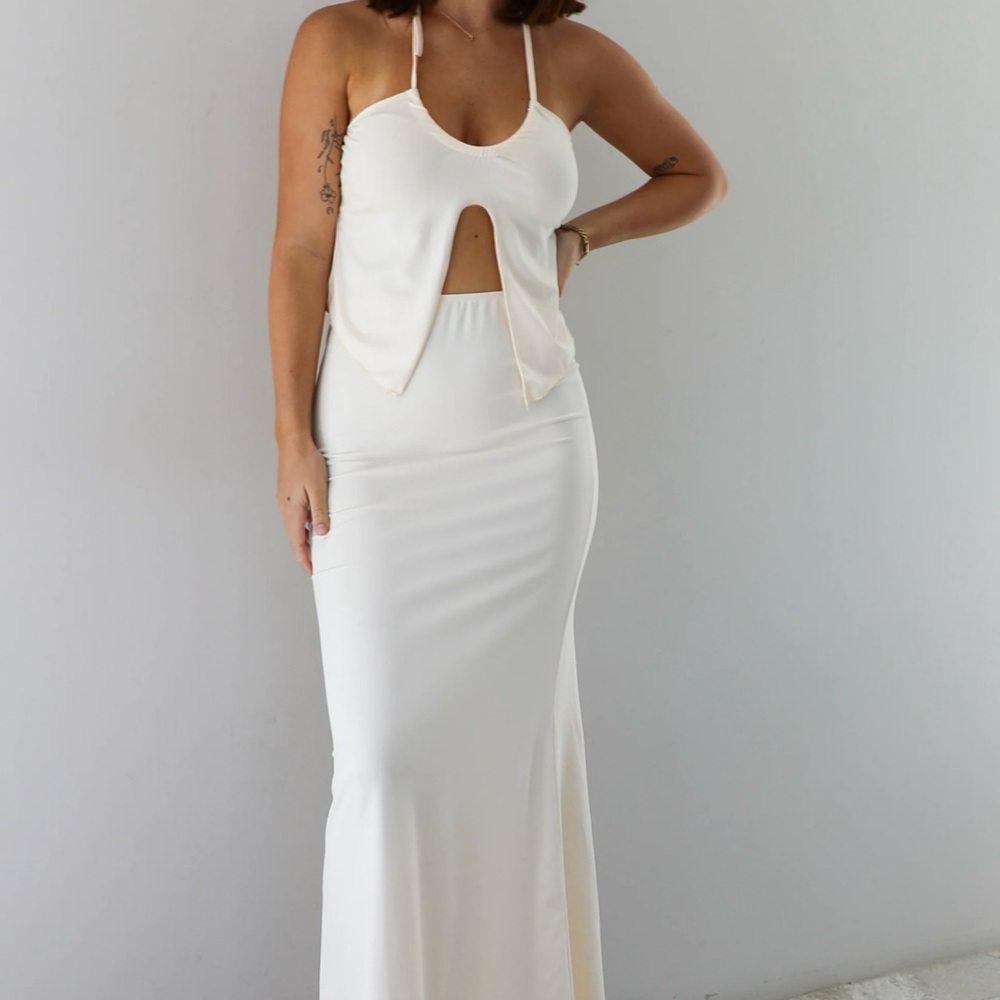 ShopHopes Elegant White Maxi Dress